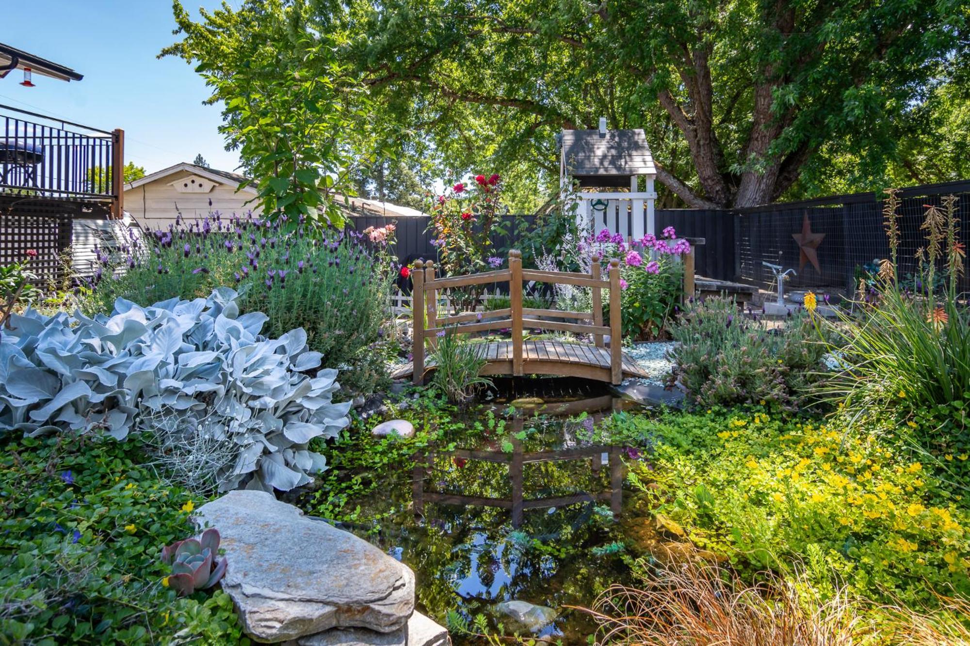 Hotel Chic Rv Retreat, Stunning Yard In Roseburg Zewnętrze zdjęcie